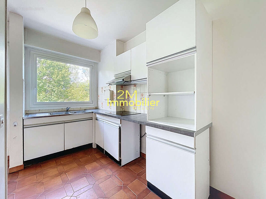 Appartement à VAUX-LE-PENIL