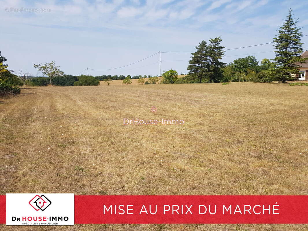 Terrain à VERTEILLAC