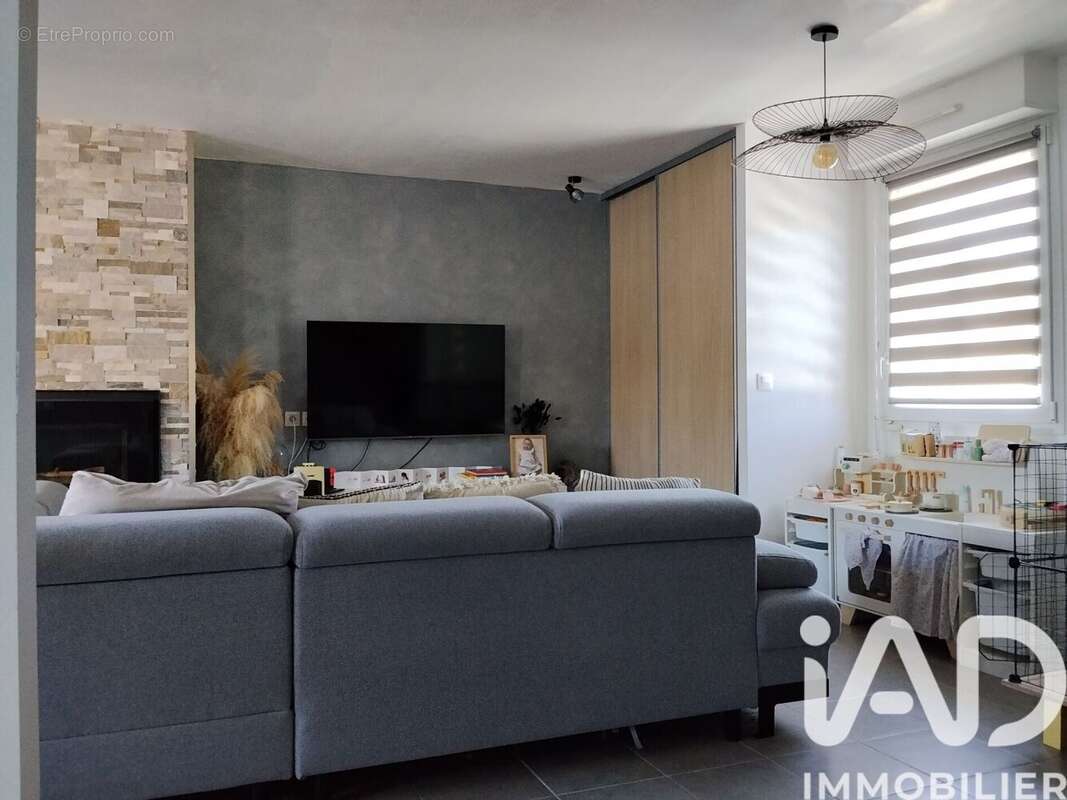 Maison 90 m² à Carvin  - photo 8