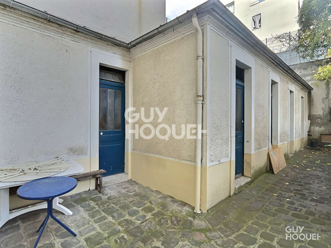 Appartement à AUBERVILLIERS
