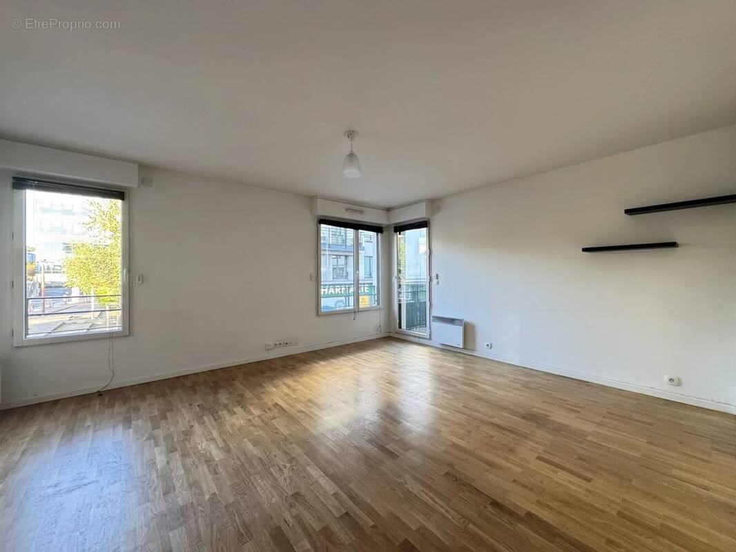 Appartement à ISSY-LES-MOULINEAUX
