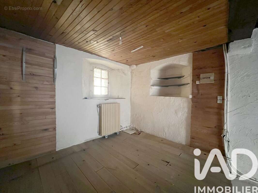 Photo 8 - Maison à GENEUILLE