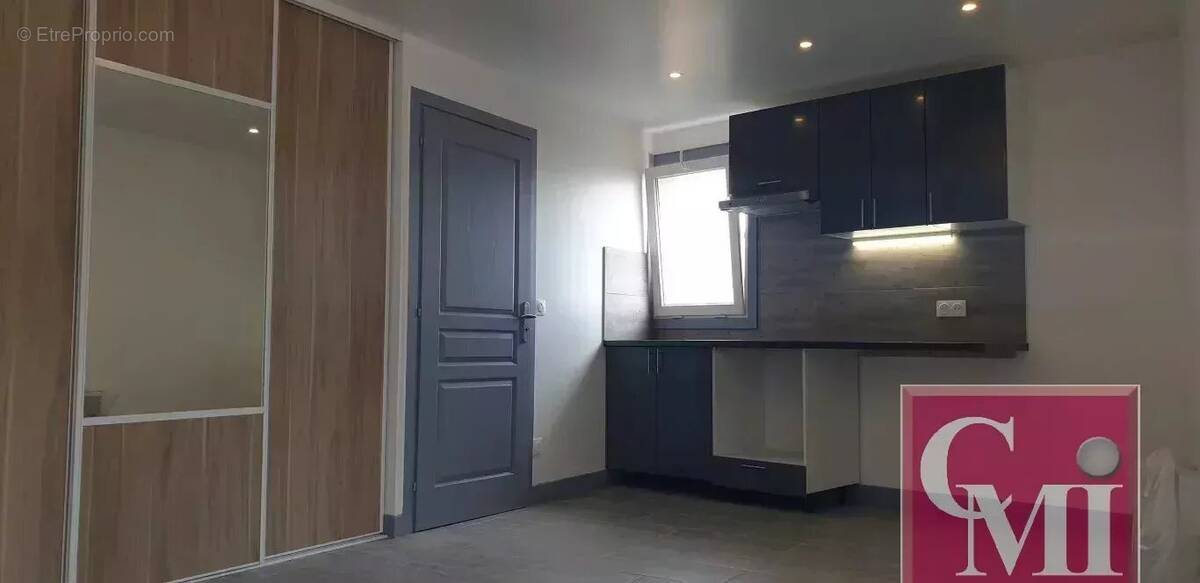 Appartement à BREUILLET