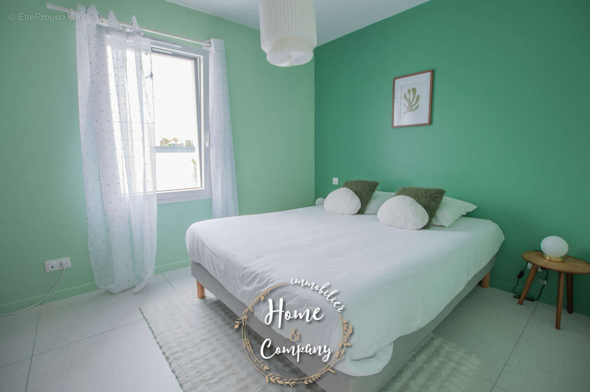 Maison à VAUX-SUR-MER