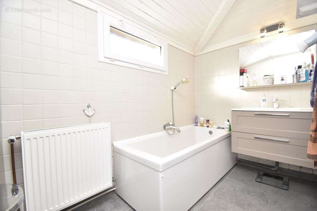 Maison à SERANVILLERS-FORENVILLE