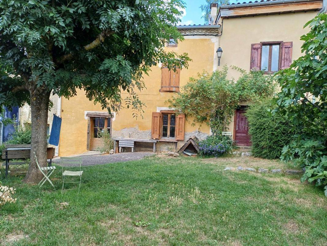 Maison à QUIRBAJOU