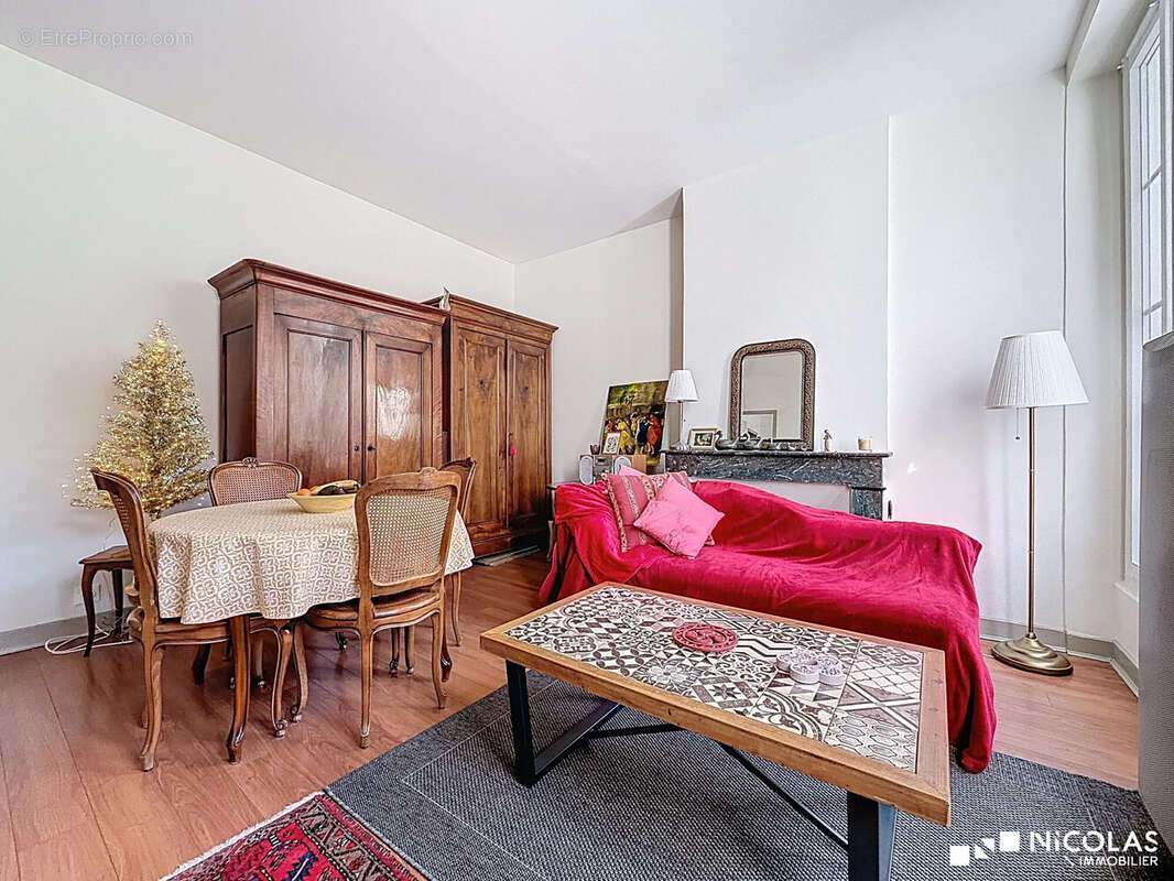 Appartement à BORDEAUX