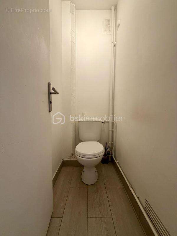 Appartement f4 76m2 + parking + cave - photo 10
