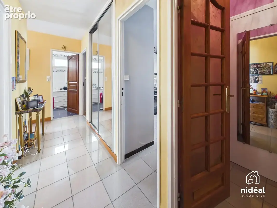 Appartement 69 m² à Maubeuge  - photo 2
