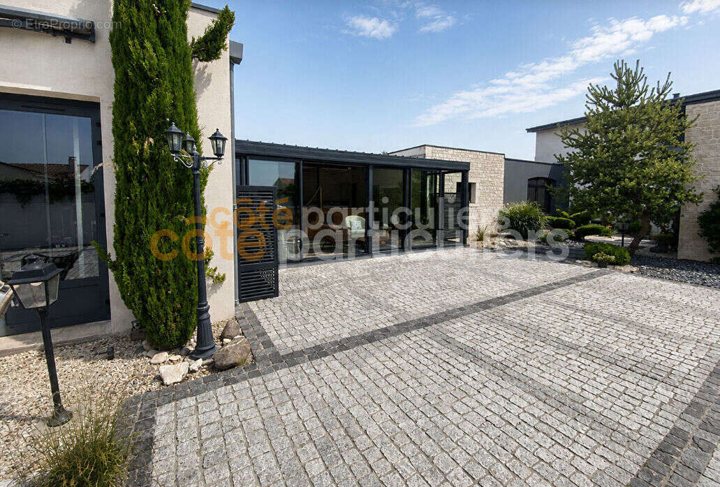 Villa d'Architecte ? Luxe, Élégance et Prestations Exclusives - photo 15