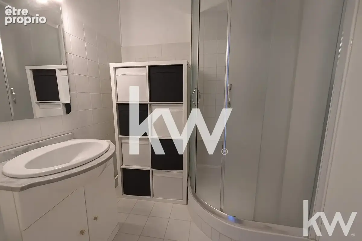 Appartement 65 m² à Saint-Etienne  - photo 5