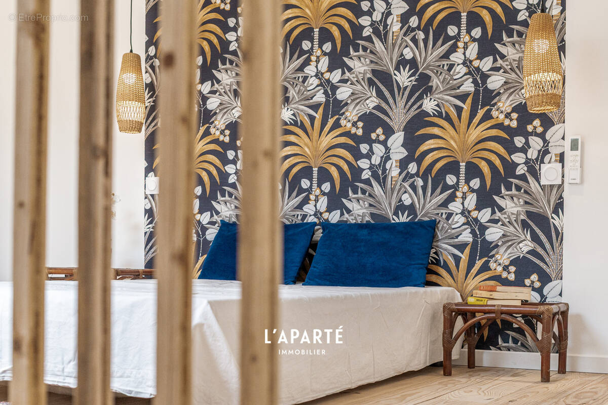 Appartement à MARSEILLE-6E