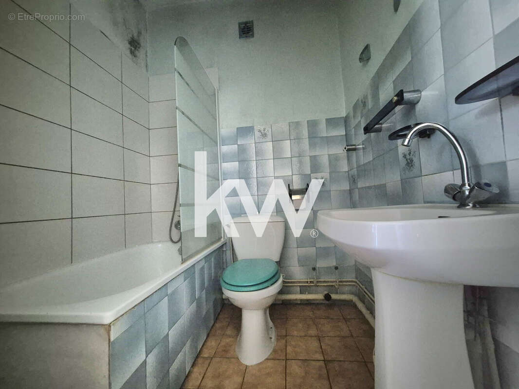Appartement 46 m² à Saint-Etienne  - photo 5