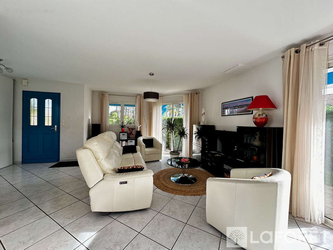 Maison à GUJAN-MESTRAS