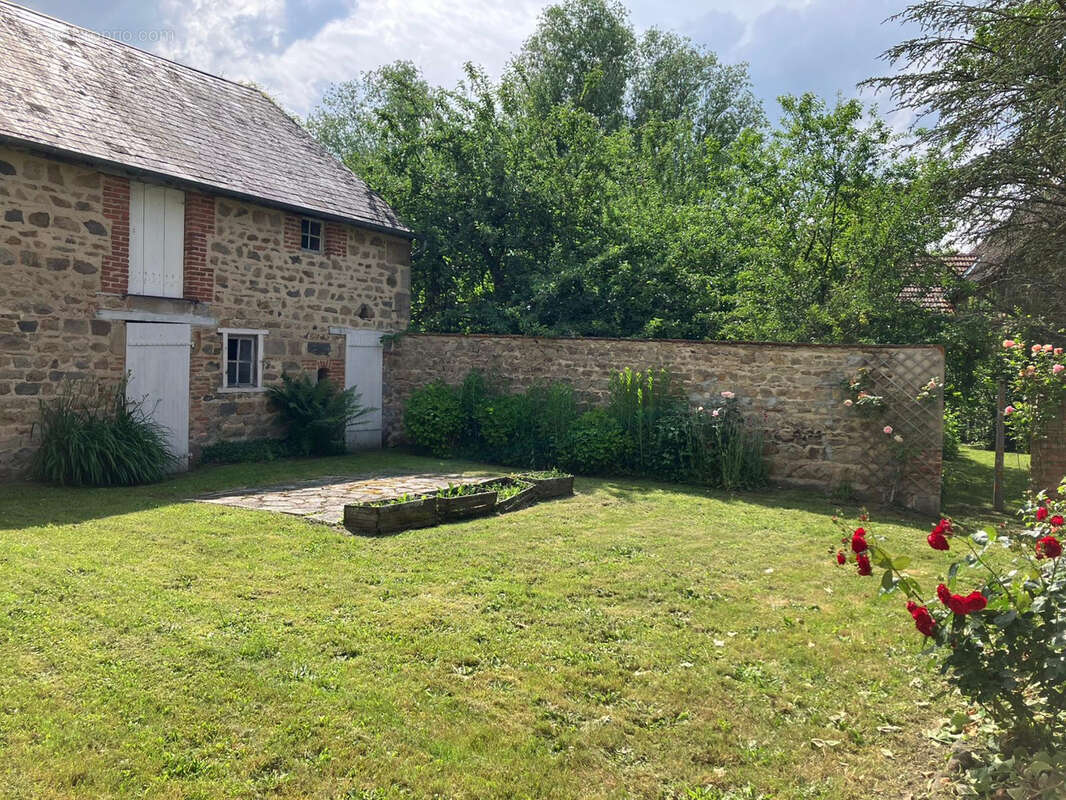 Maison à PIONSAT