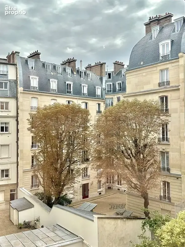 Paris 17ème -   Plaine Monceau, Wagram/Courcelles – 6 Pièces de 180m² - photo 12