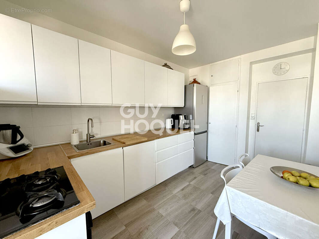 Appartement 82 m², balcon, garage - photo 3