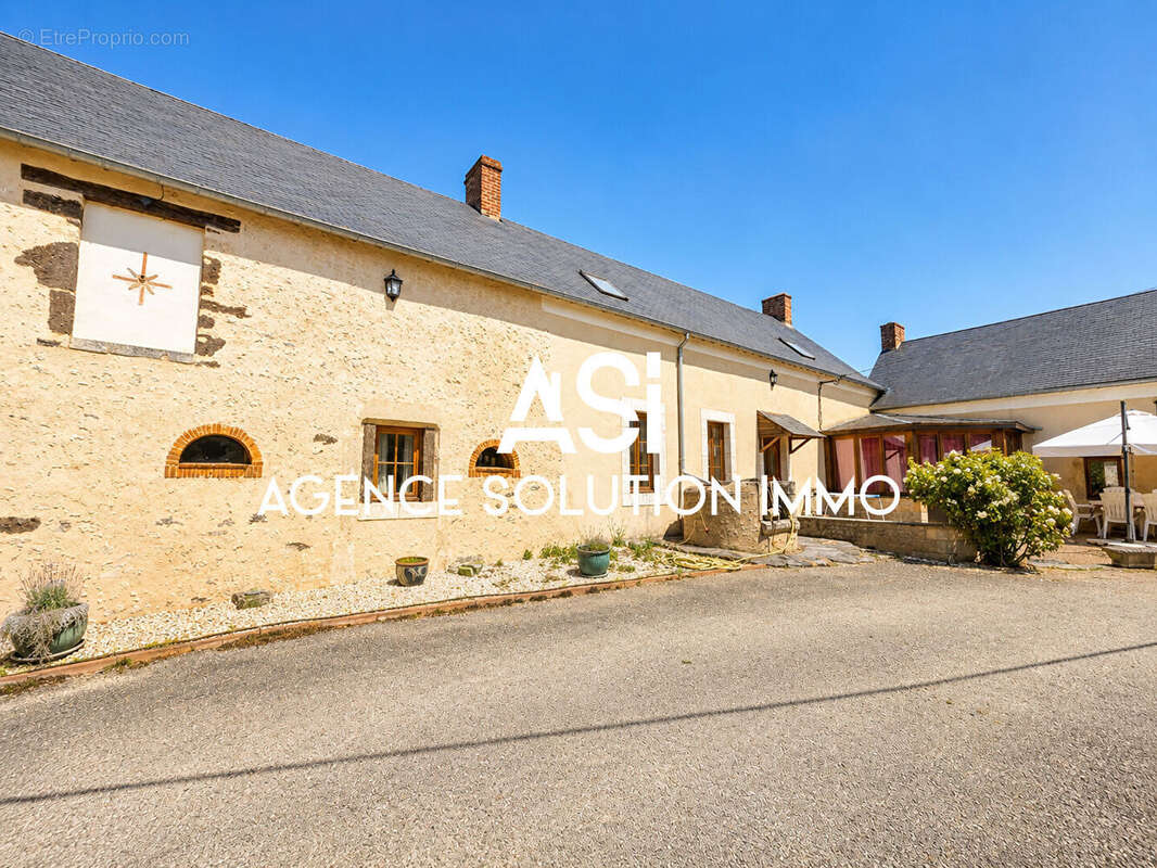 Longere en pierre charme campagne jardin dependance - photo 2