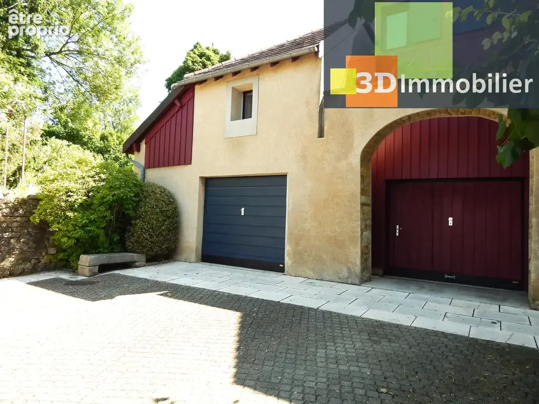 MAISON À VENDRE 201 M²