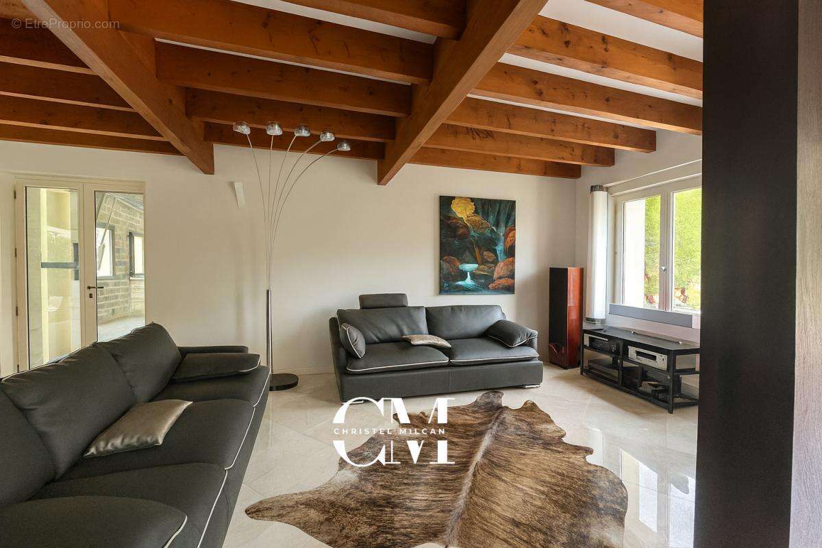 Maison à MONTPON-MENESTEROL