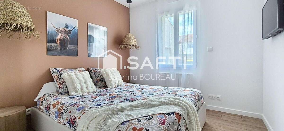 Photo 6 - Maison à VOUILLE