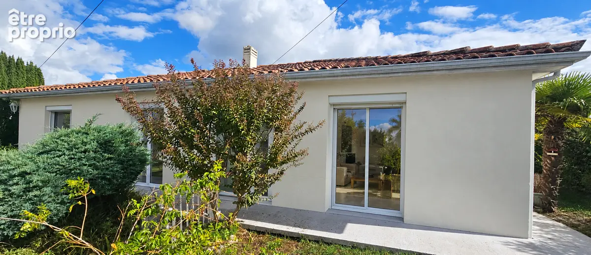 Maison à SAINTES