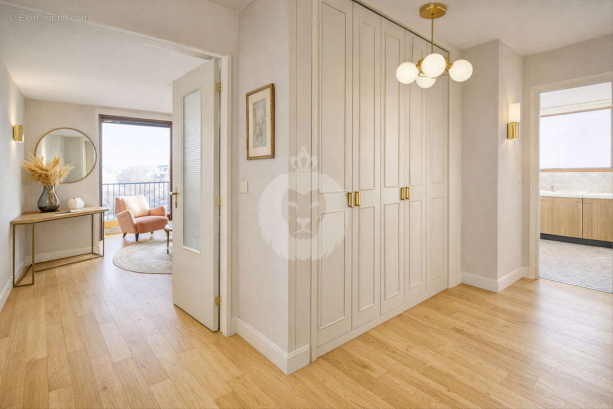 Appartement à SAINT-MAUR-DES-FOSSES