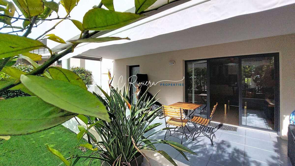 Appartement à SAINT-RAPHAEL