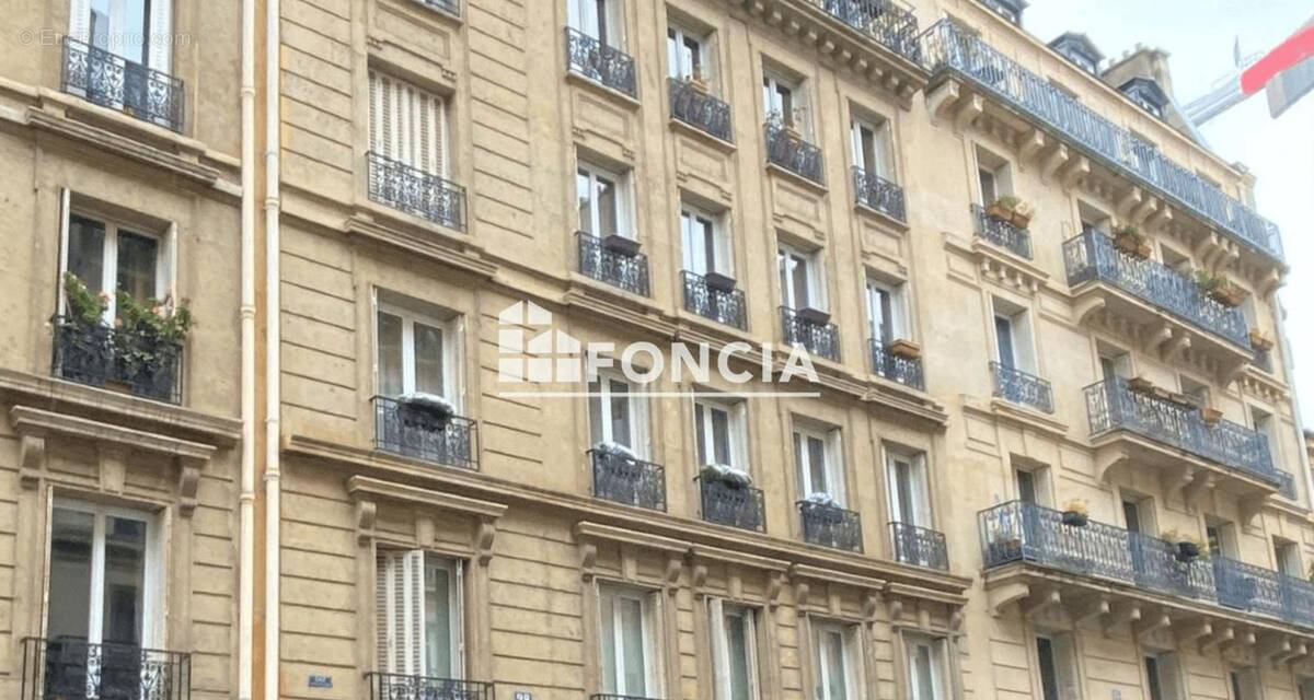 Appartement à PARIS-5E