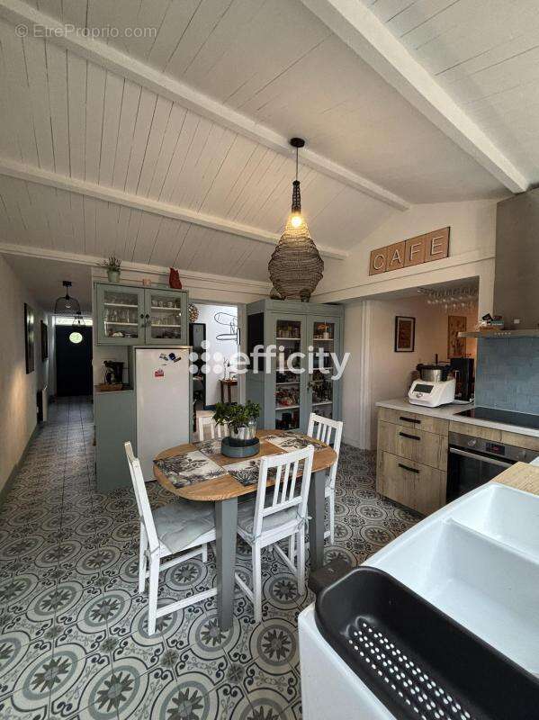 Maison à NIEUL-SUR-MER