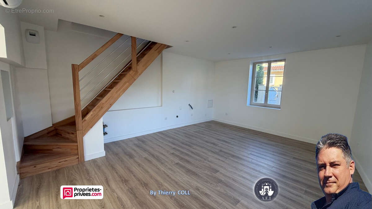 Appartement à GREZIEU-LA-VARENNE