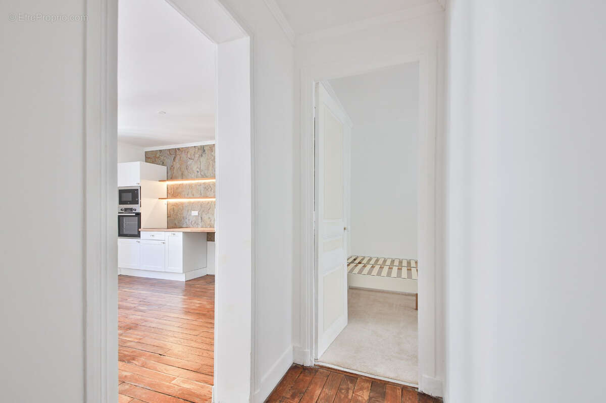 Appartement à PARIS-18E