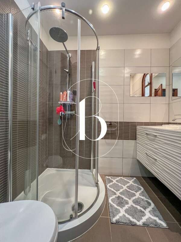 Maison à GOUDARGUES