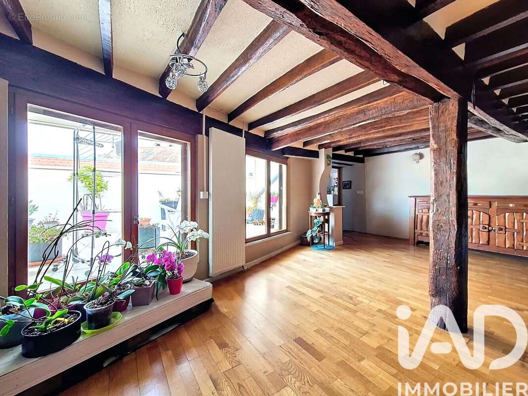 Maison 216 m² à Echouboulains  - photo 2