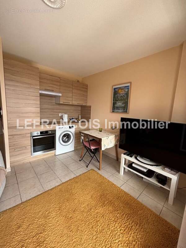 Appartement à MANDELIEU-LA-NAPOULE