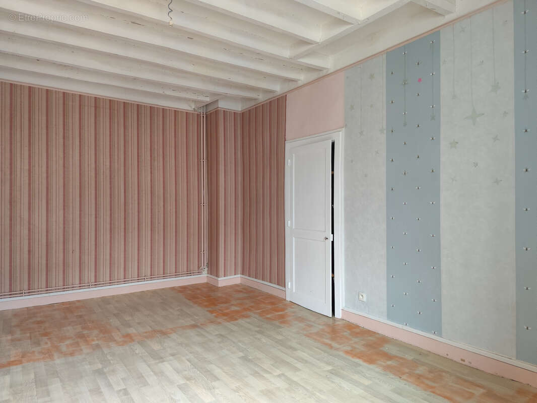 Maison à SABLE-SUR-SARTHE