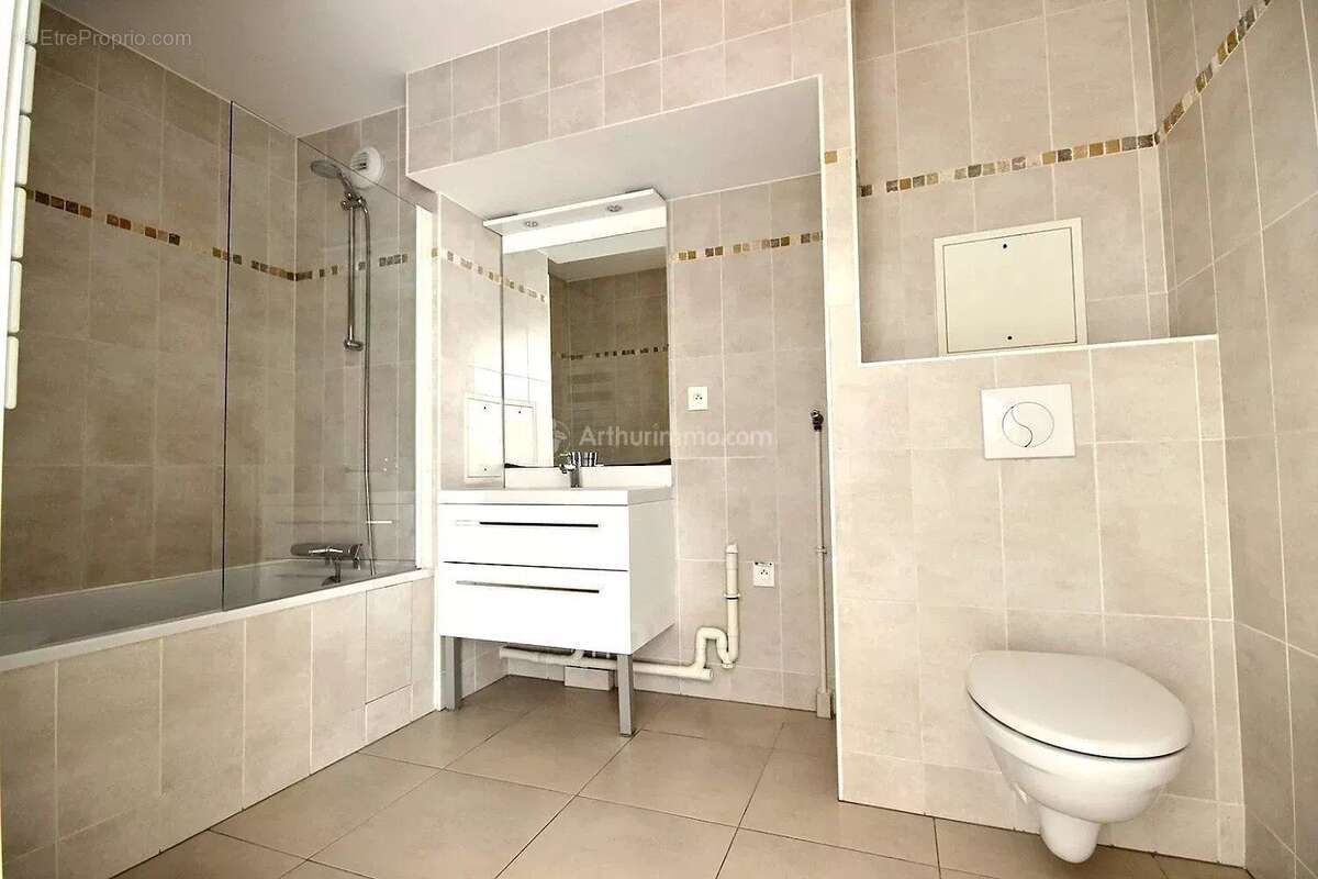 Appartement à SURESNES