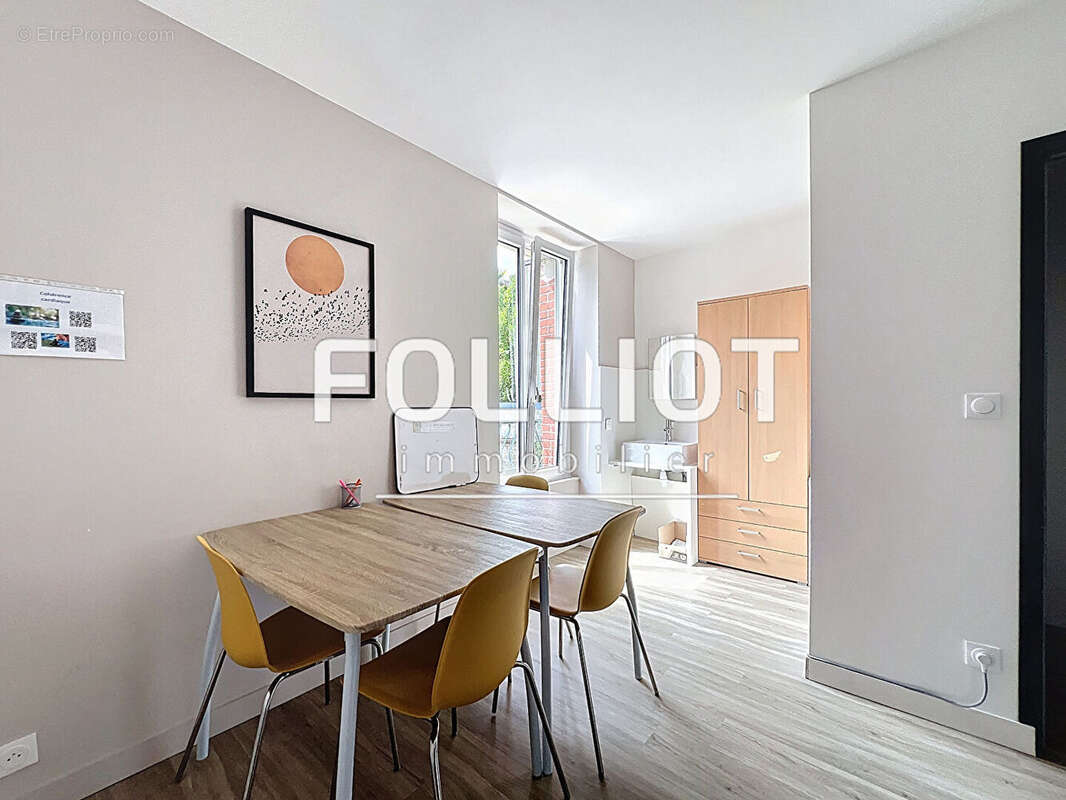 Appartement à FOUGERES