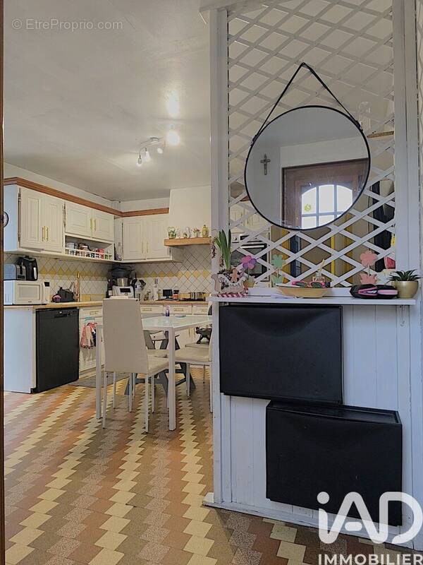 Photo 1 - Maison à LA CELLE-SUR-MORIN