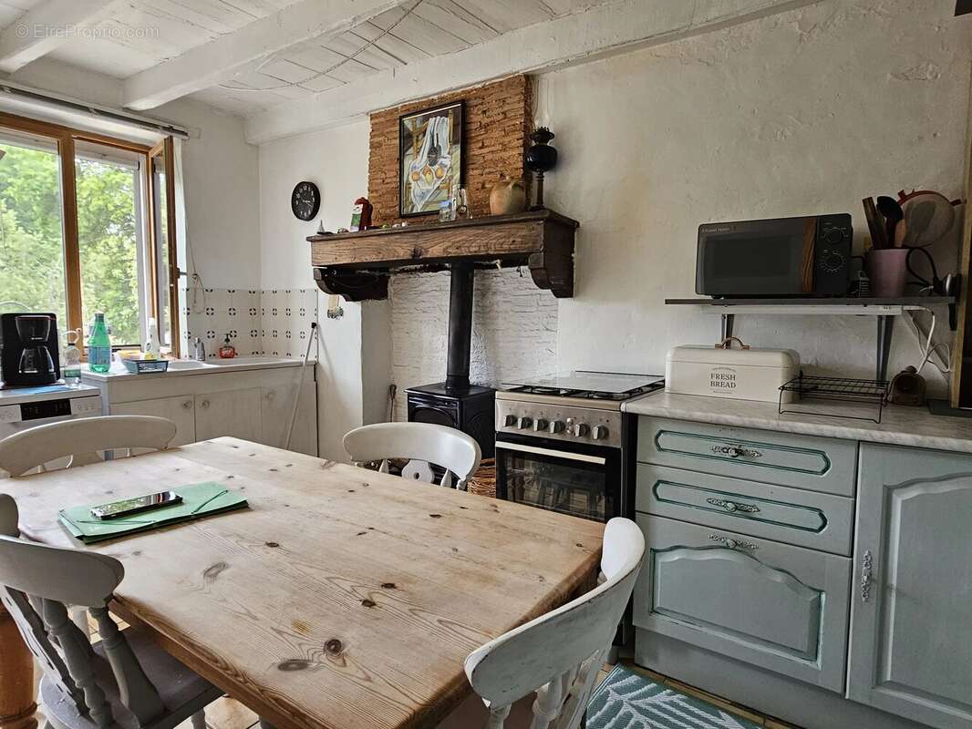 Maison à MONTEMBOEUF