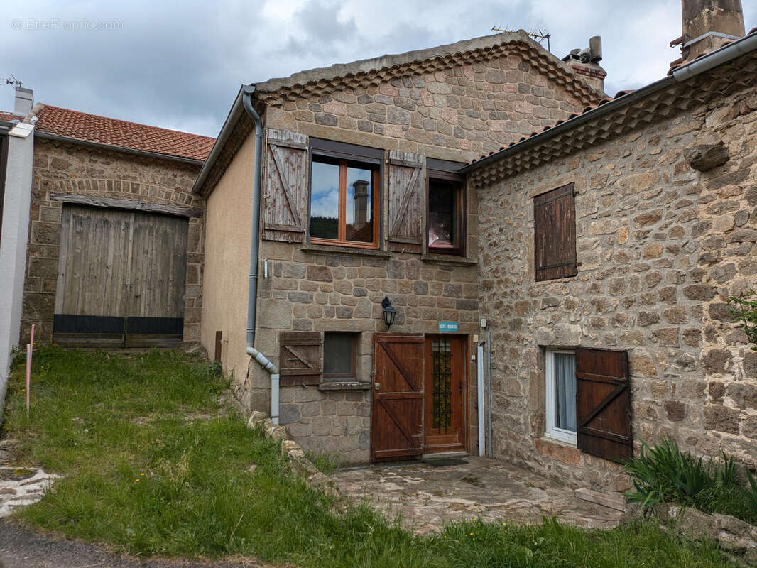 Maison à MONESTIER