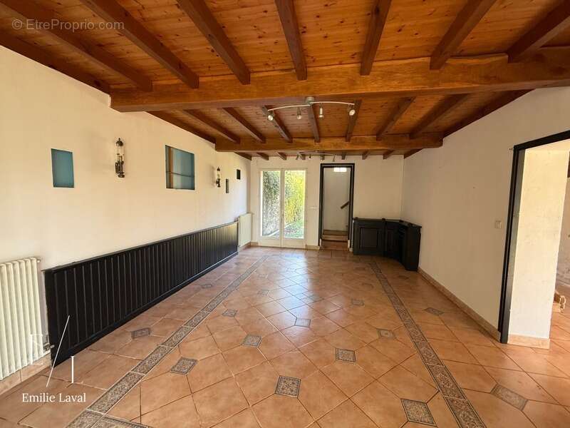 Maison à SAINTE-TERRE