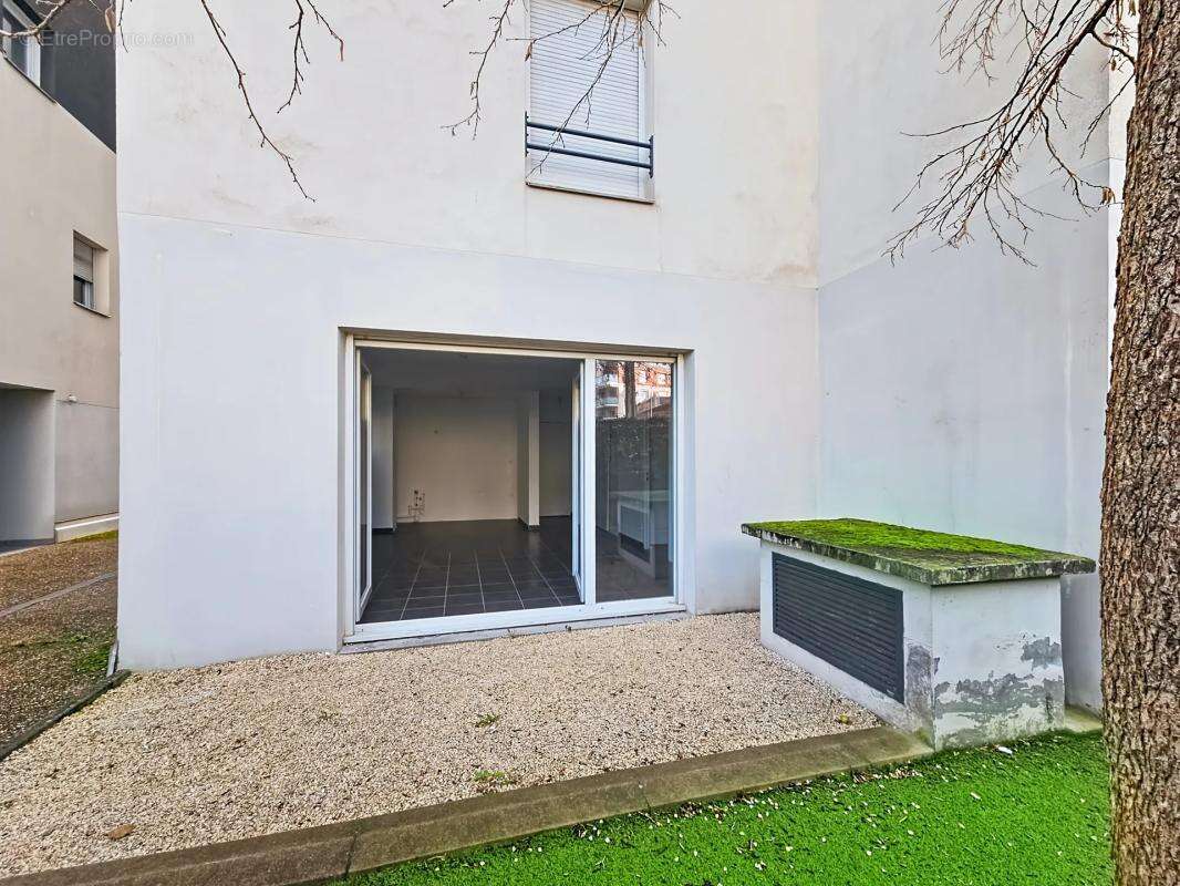 Appartement à LYON-8E