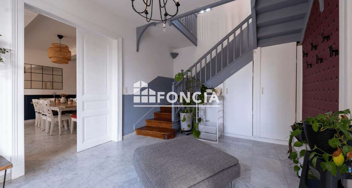 Maison à LEZAT-SUR-LEZE