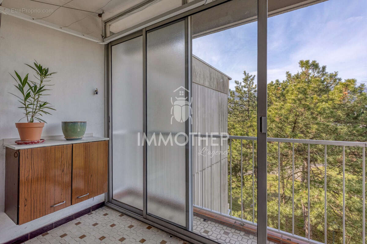 Appartement à ECHIROLLES