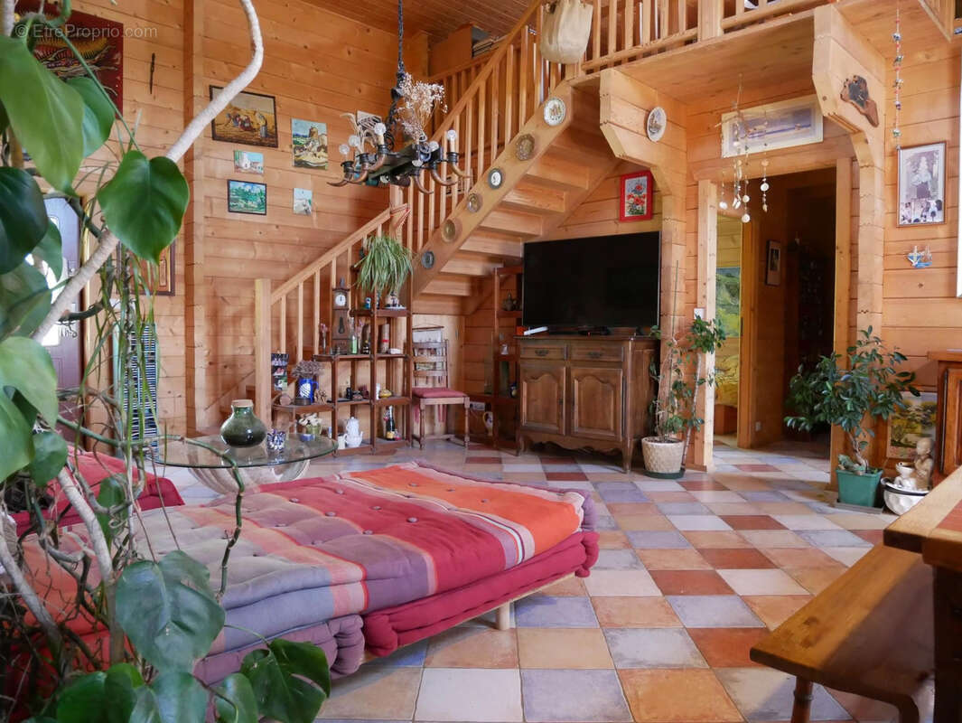 Maison à TALMONT-SAINT-HILAIRE