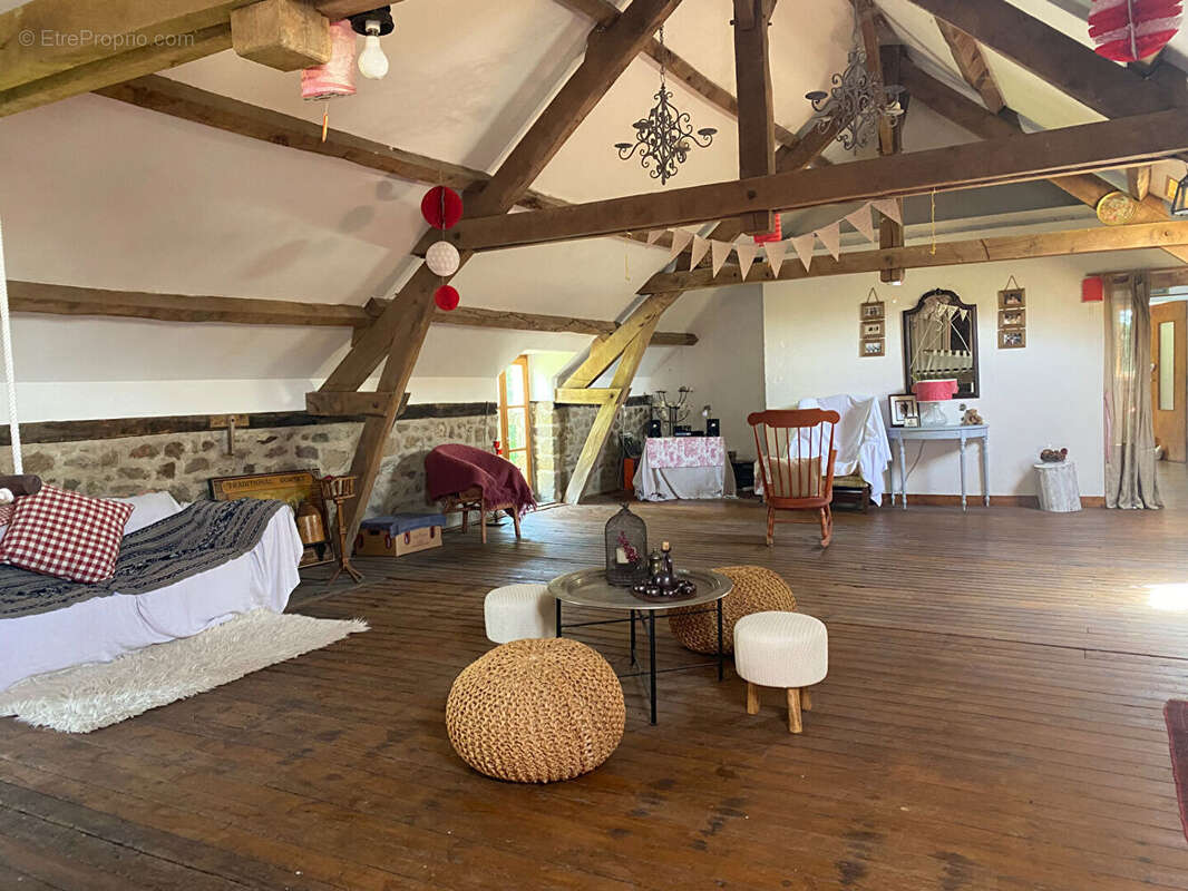 Maison à SAINT-PIERRE-DES-LANDES