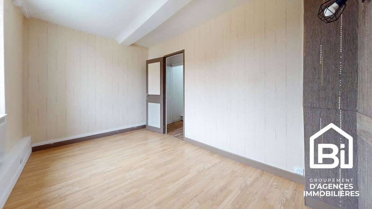 Maison à OUISTREHAM