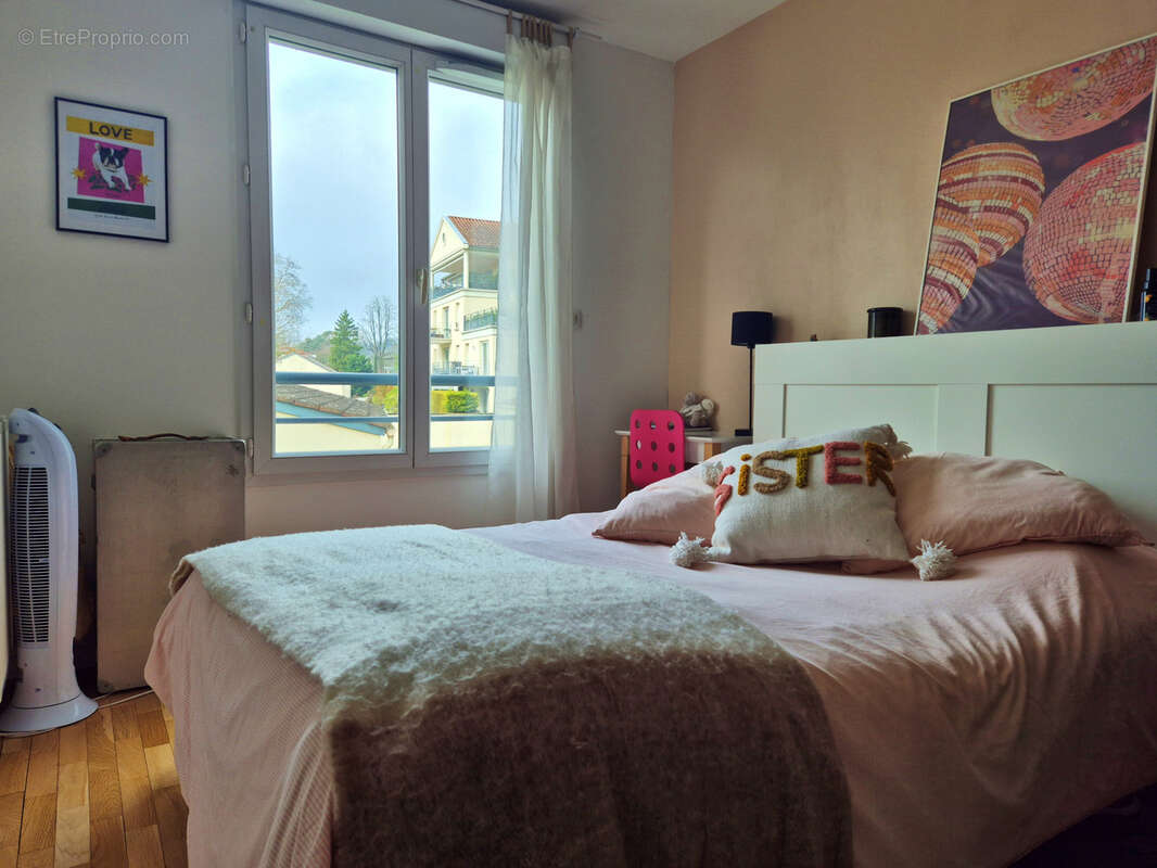 Appartement à FONTAINES-SUR-SAONE