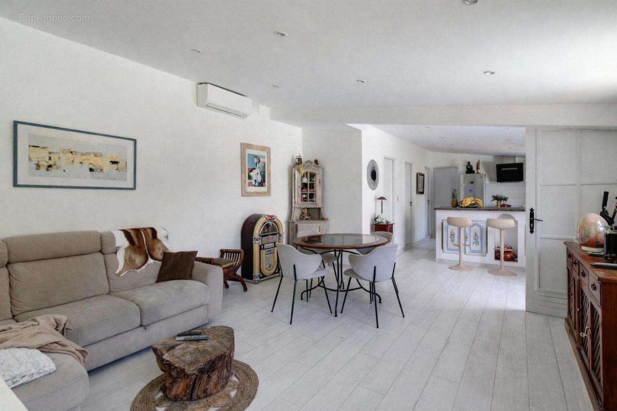 Maison à LA TURBIE